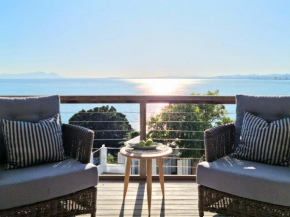 75 Protea Drive sleeps 8 guests